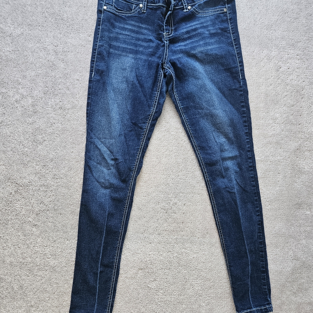 Blue Skinny Jeans with Subtle Fading